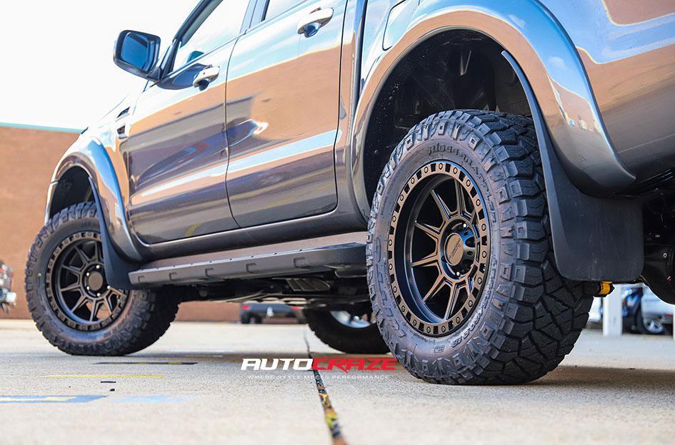 FORD RANGER AX202 CAST IRON BLACK